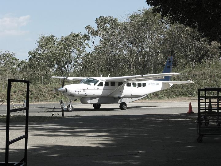 CR203.JPG