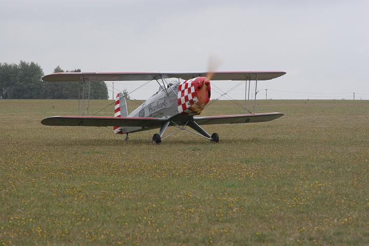OUTVEX009.JPG