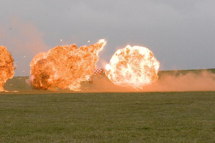 OUTVEX080.JPG